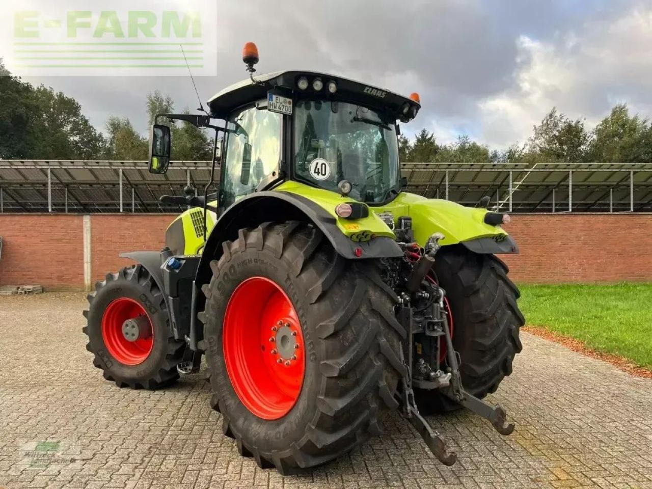 Tracteur agricole CLAAS axion 830 cebis