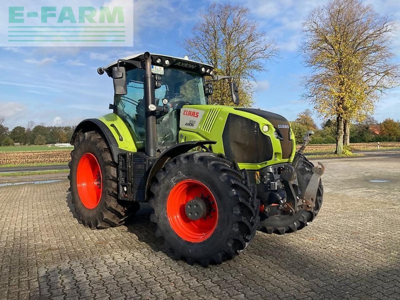 Tracteur agricole CLAAS axion 830 cebis