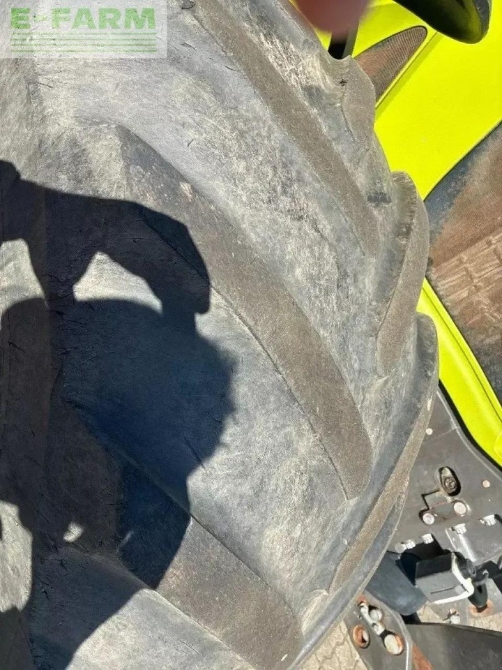 Tracteur agricole CLAAS axion 830 cis+