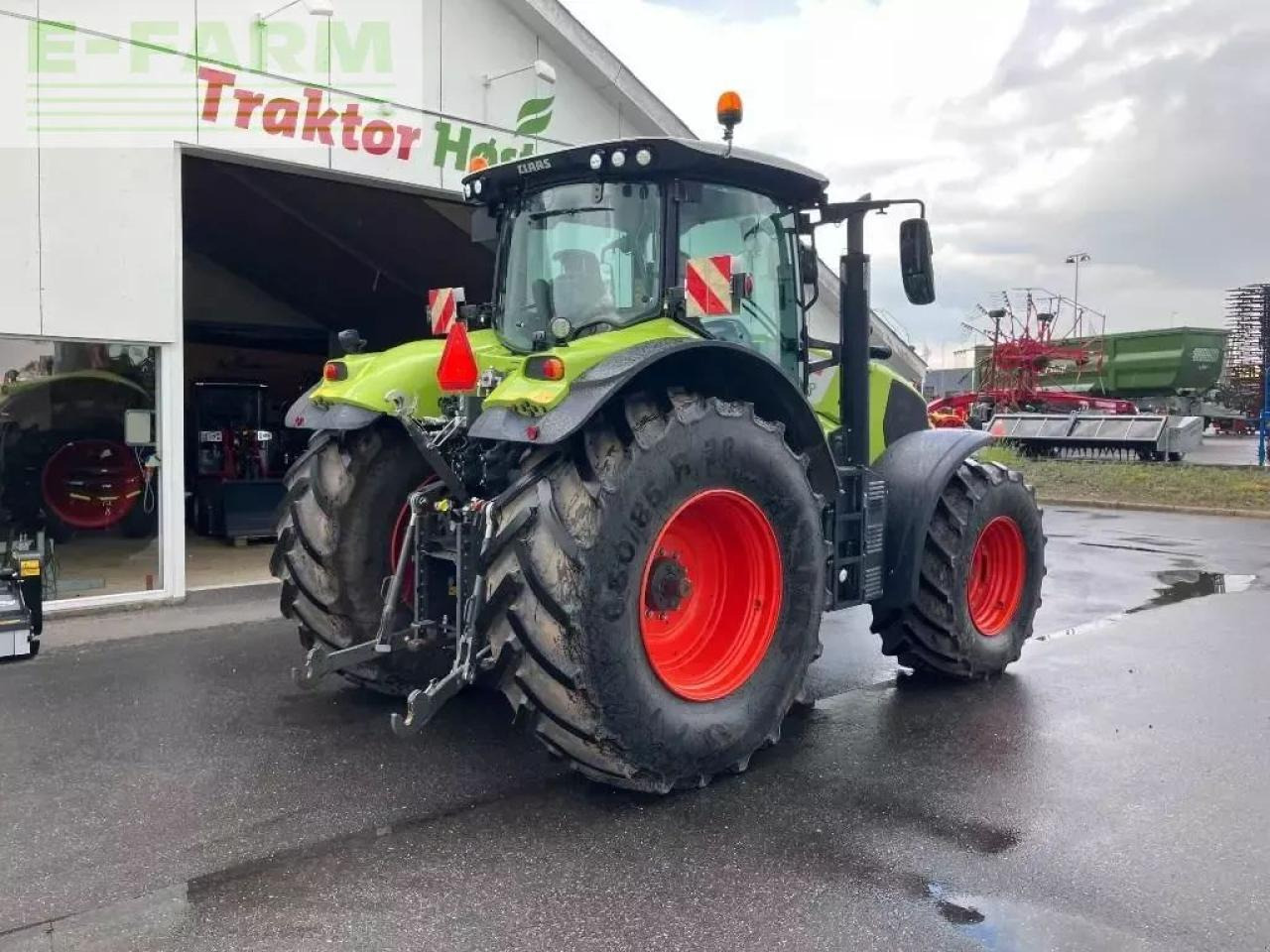 Tracteur agricole CLAAS axion 830 cis+