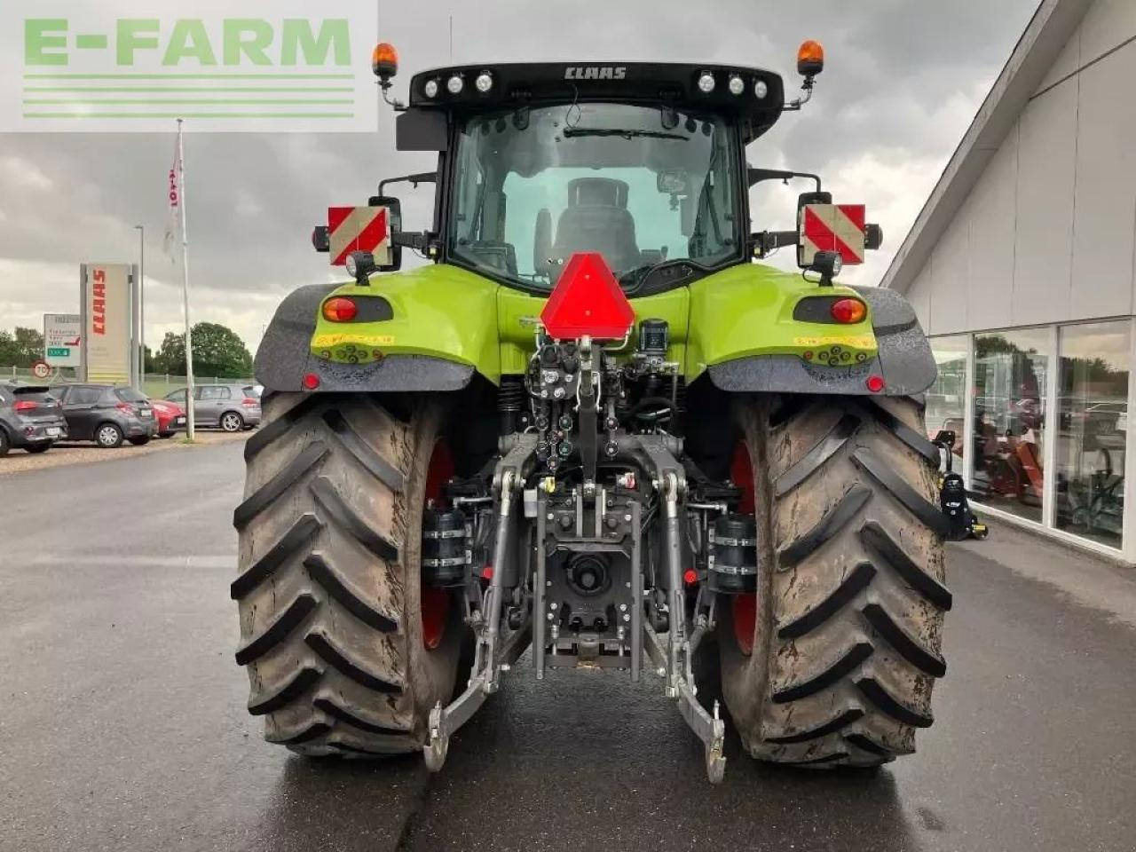 Tracteur agricole CLAAS axion 830 cis+