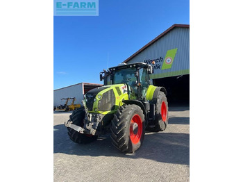 Tracteur agricole CLAAS axion 830 cmatic