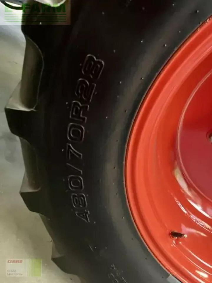 Tracteur agricole CLAAS axion 830 cmatic