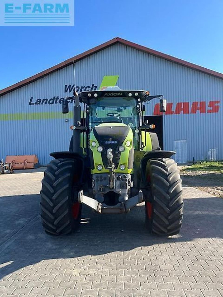 Tracteur agricole CLAAS axion 830 cmatic