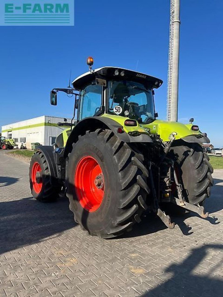 Tracteur agricole CLAAS axion 830 cmatic