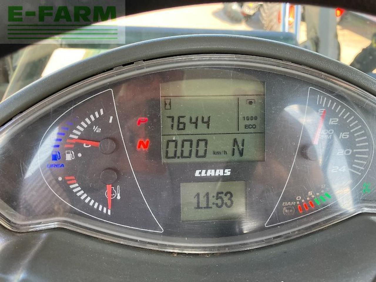 Tracteur agricole CLAAS axion 830 cmatic CMATIC