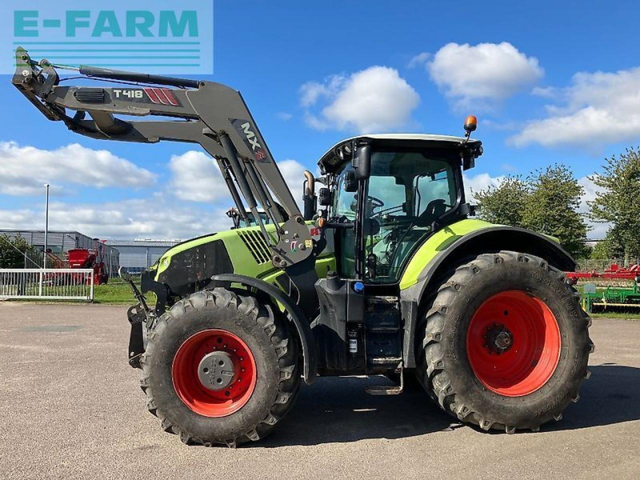 Tracteur agricole CLAAS axion 830 cmatic CMATIC