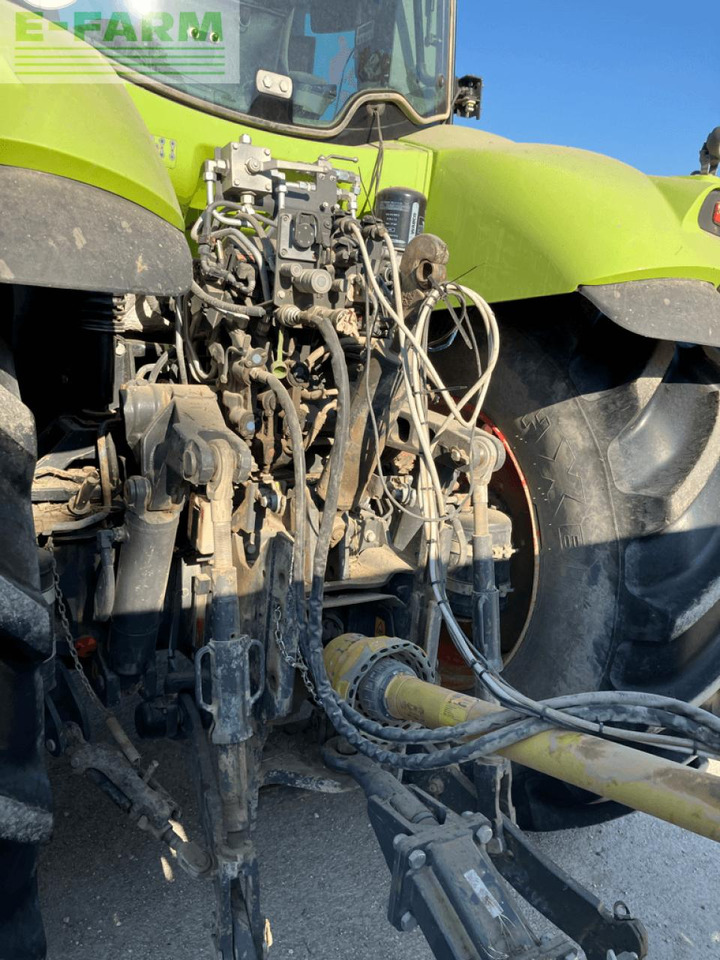 Tracteur agricole CLAAS axion 830 cmatic CMATIC