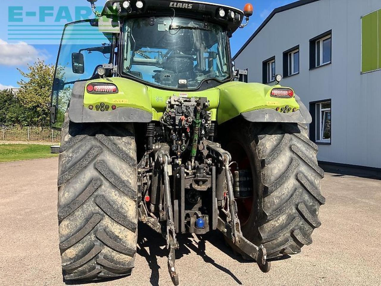 Tracteur agricole CLAAS axion 830 cmatic CMATIC