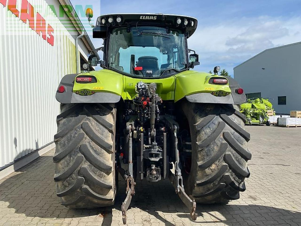 Tracteur agricole CLAAS axion 830 cmatic CMATIC