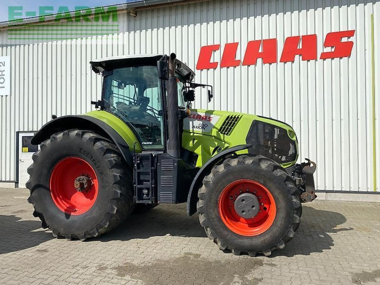 Tracteur agricole CLAAS axion 830 cmatic CMATIC