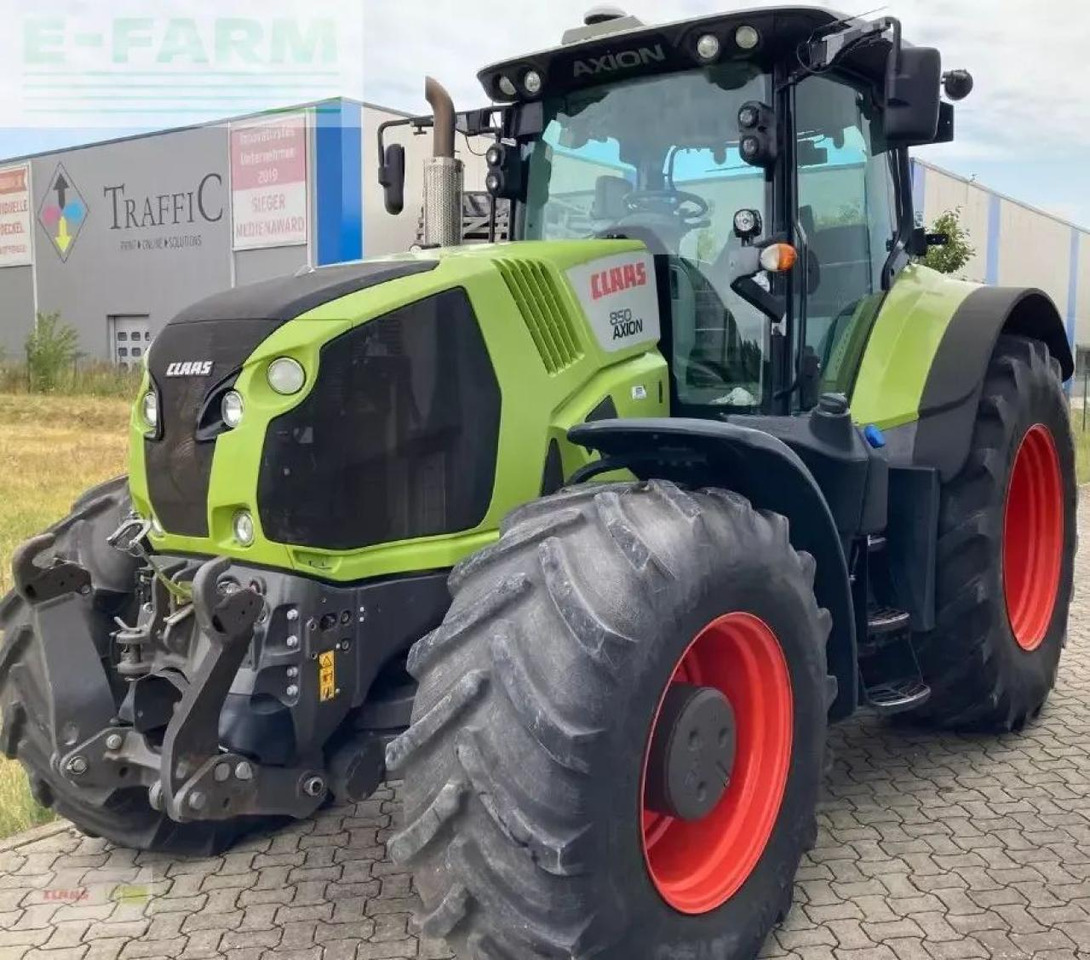 Tracteur agricole CLAAS axion 830 cmatic CMATIC