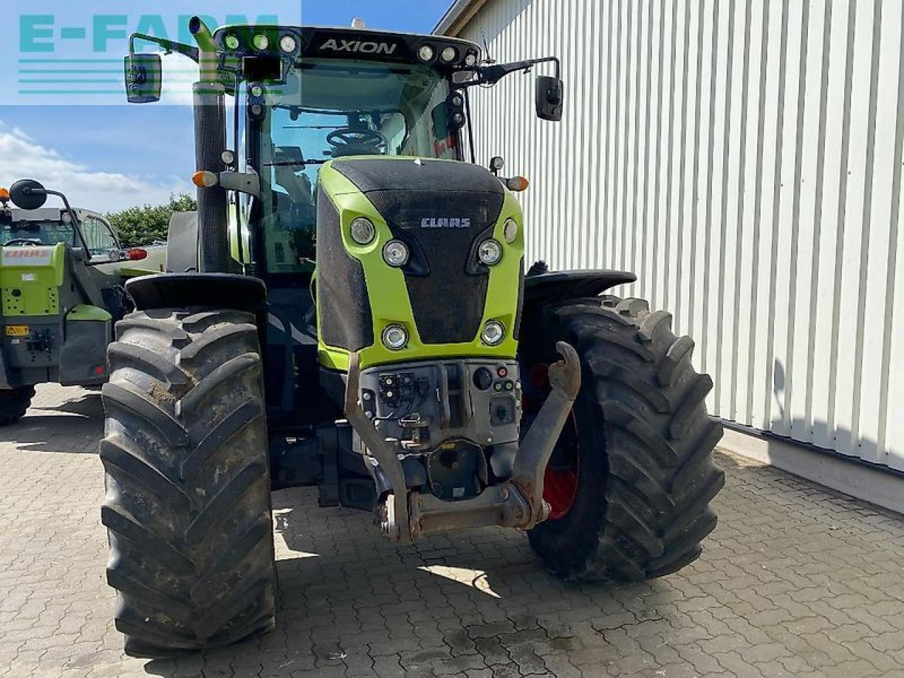 Tracteur agricole CLAAS axion 830 cmatic CMATIC