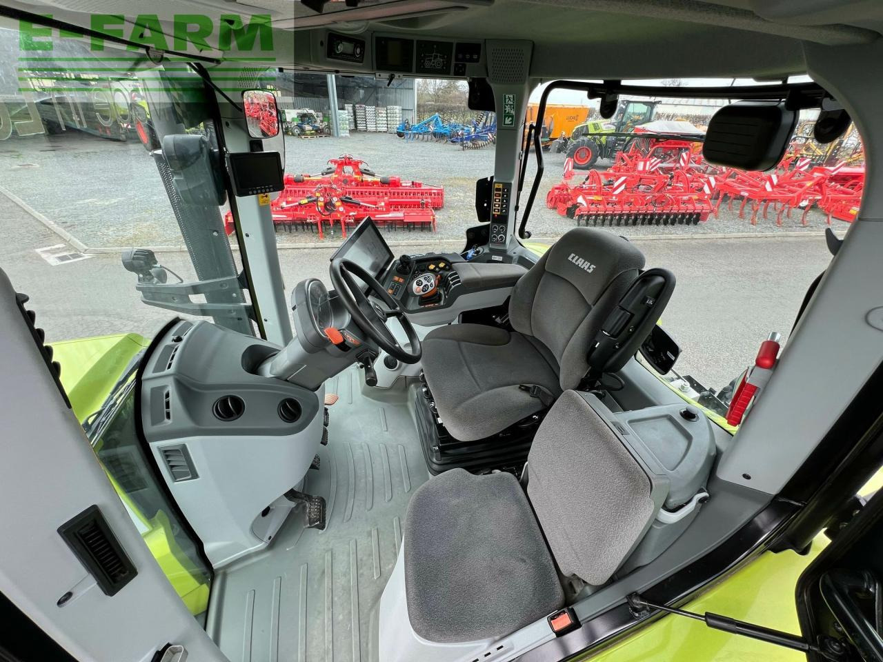 Tracteur agricole CLAAS axion 830 cmatic business CMATIC