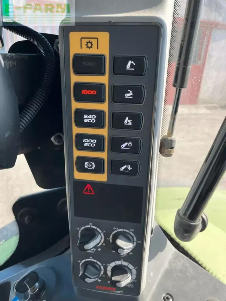 Tracteur agricole CLAAS axion 830 cmatic business CMATIC