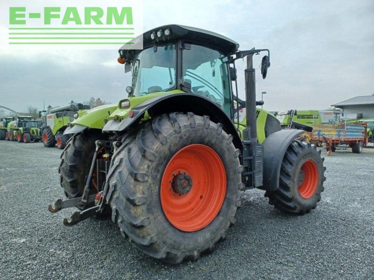 Tracteur agricole CLAAS axion 830 cmatic cebis