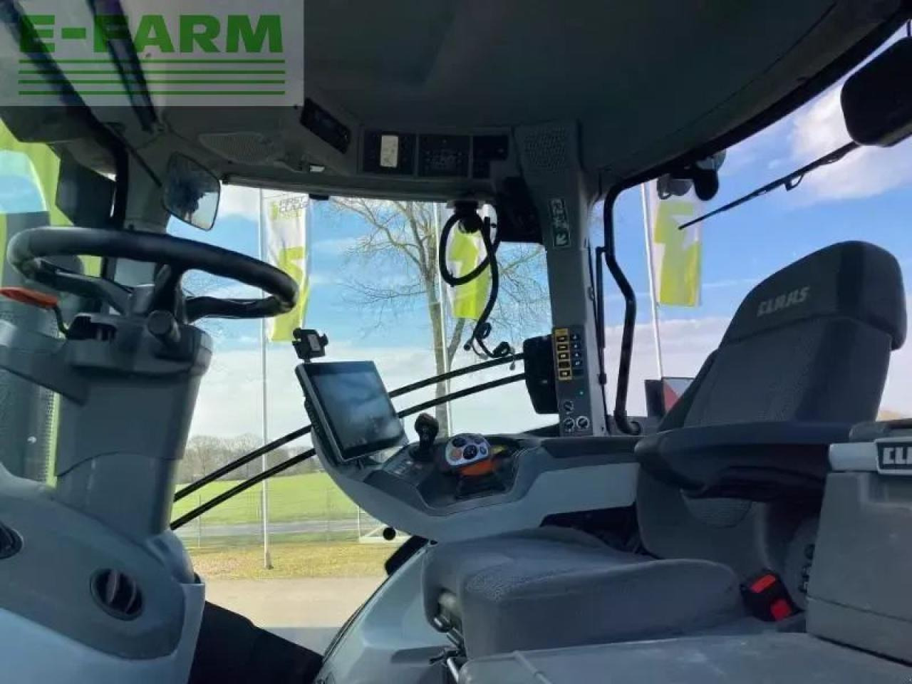 Tracteur agricole CLAAS axion 830 cmatic cebis CMATIC CEBIS