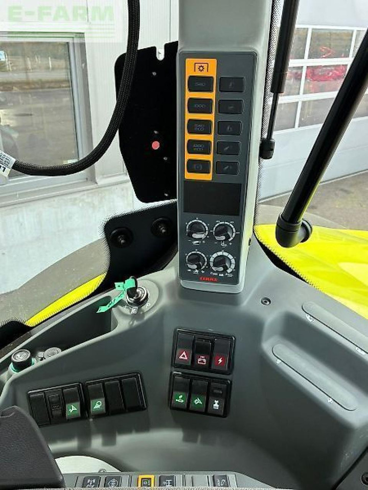 Tracteur agricole CLAAS axion 830 cmatic cebis CMATIC CEBIS