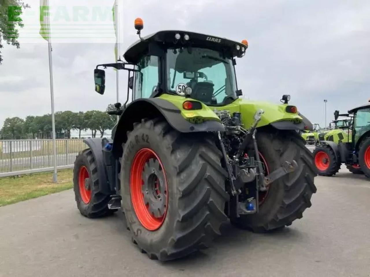 Tracteur agricole CLAAS axion 830 cmatic cis+ CMATIC CIS+