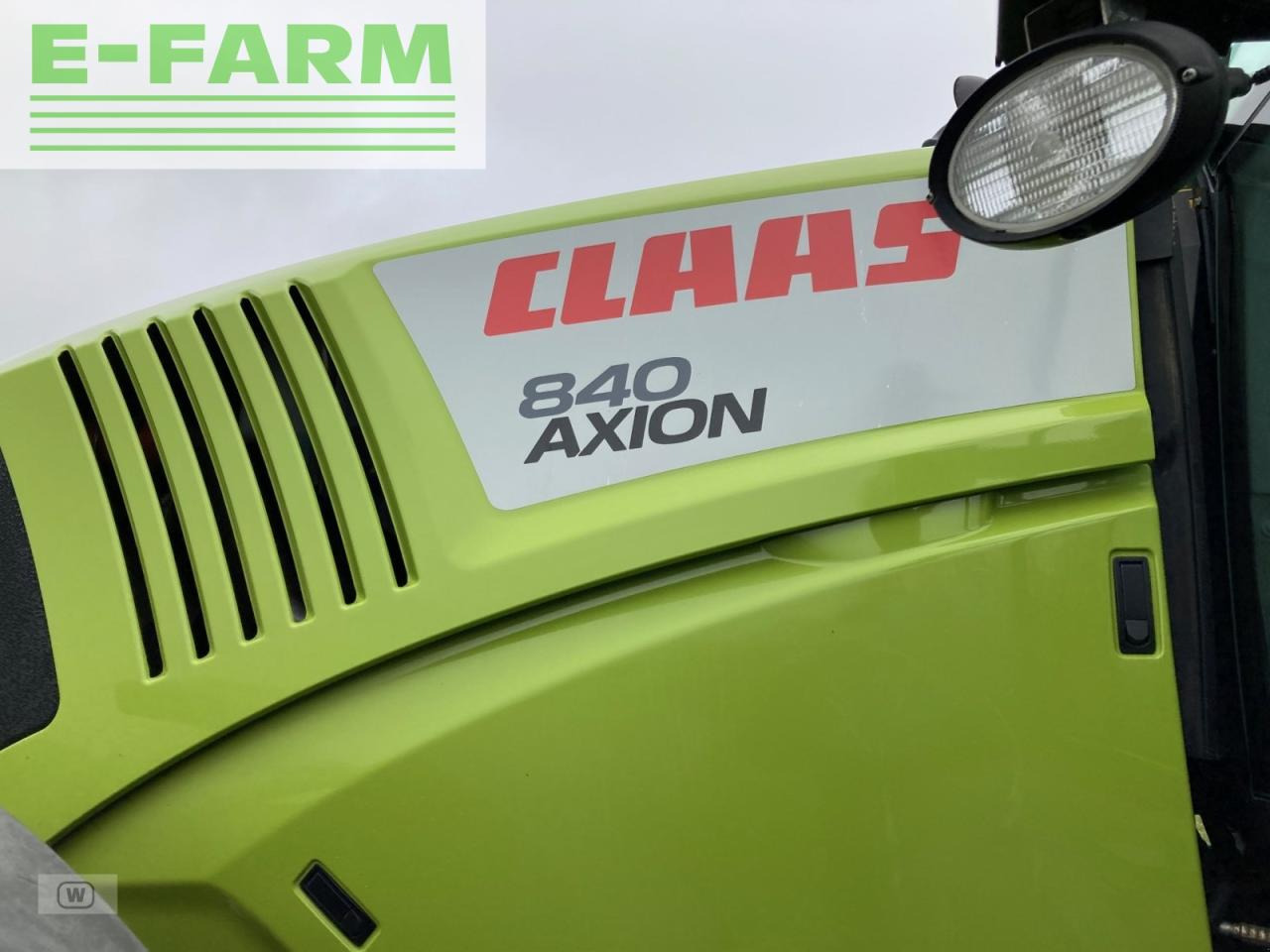 Tracteur agricole CLAAS axion 840 c-matic