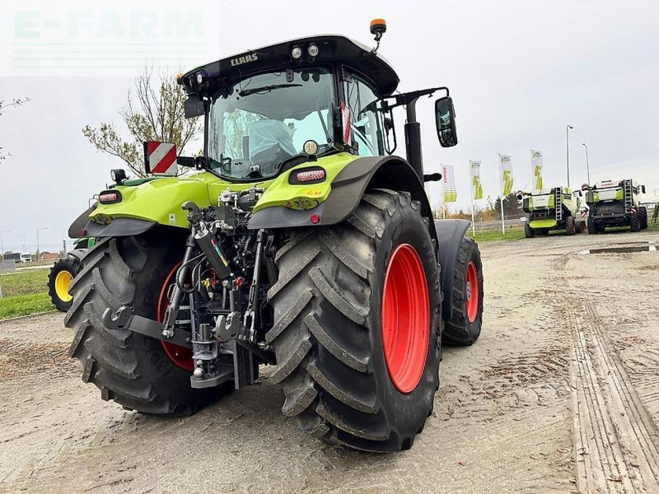 Tracteur agricole CLAAS axion 850