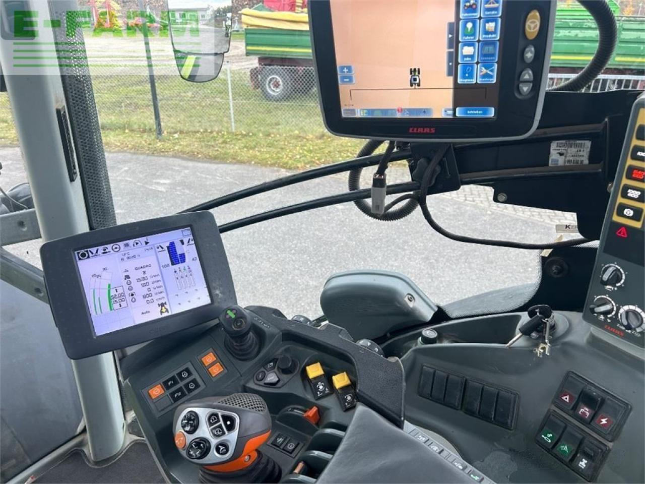 Tracteur agricole CLAAS axion 850