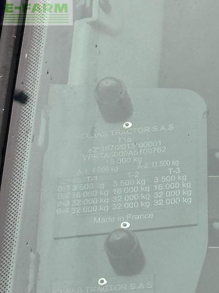 Tracteur agricole CLAAS axion 850