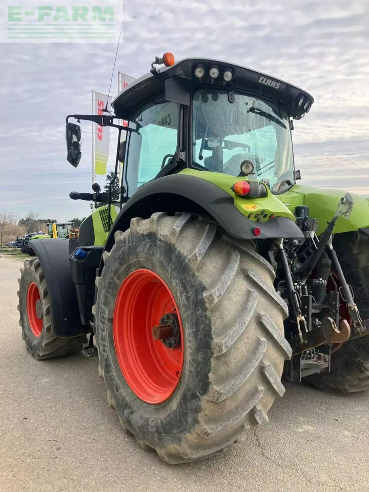 Tracteur agricole CLAAS axion 850