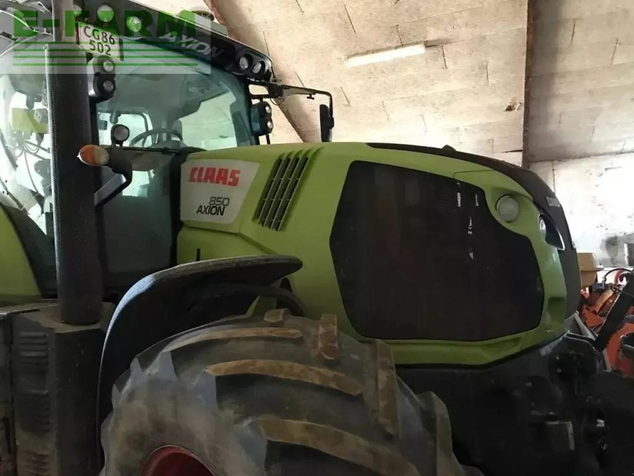 Tracteur agricole CLAAS axion 850 cebis