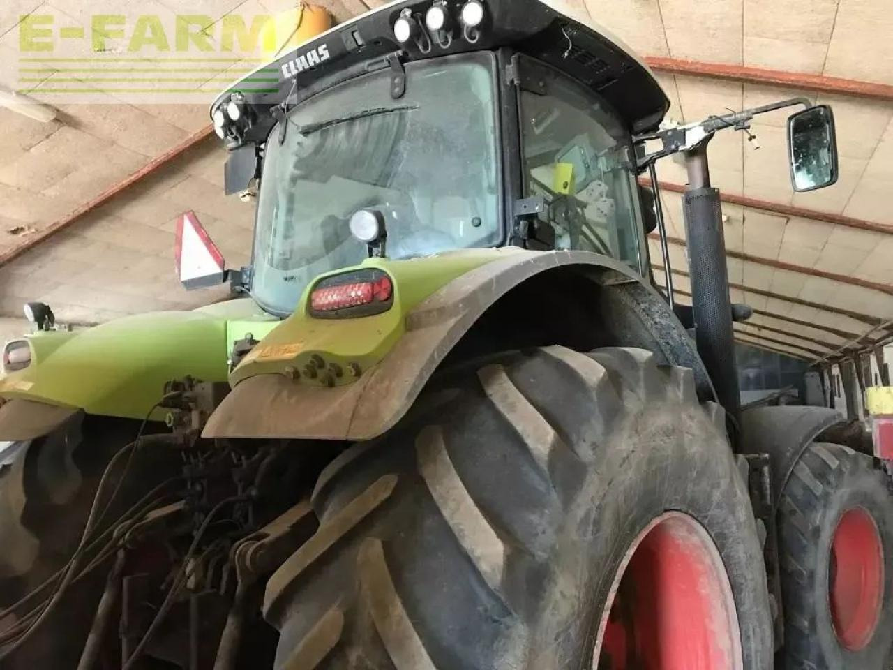 Tracteur agricole CLAAS axion 850 cebis
