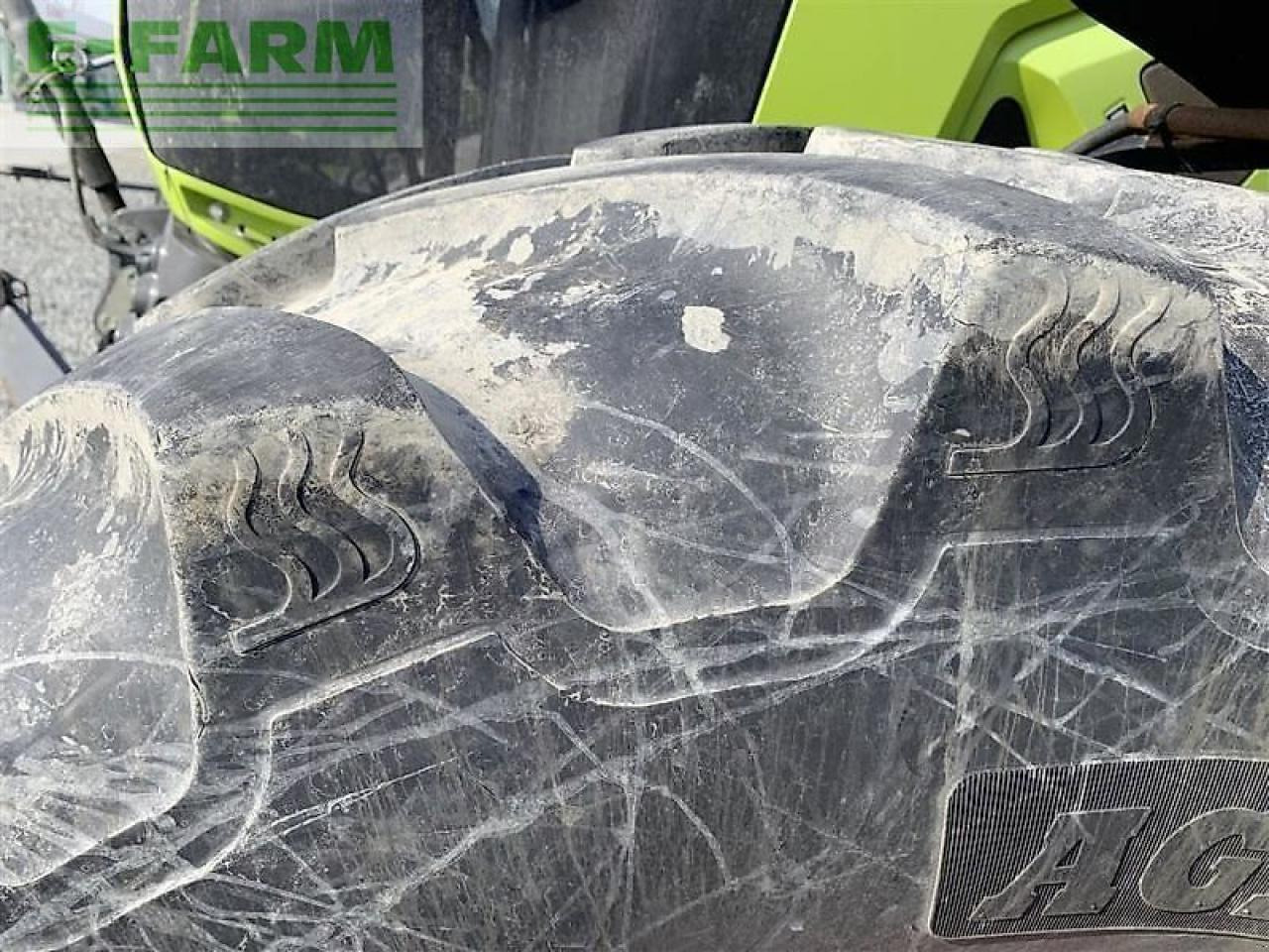 Tracteur agricole CLAAS axion 850 cebis