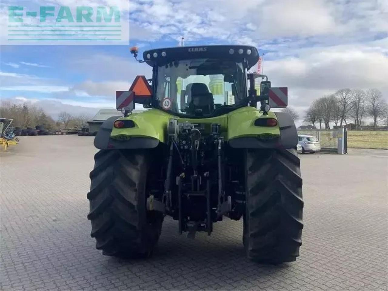 Tracteur agricole CLAAS axion 850 cis+
