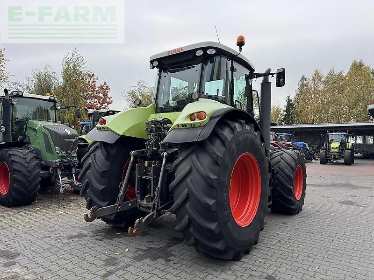 Tracteur agricole CLAAS axion 850 cis