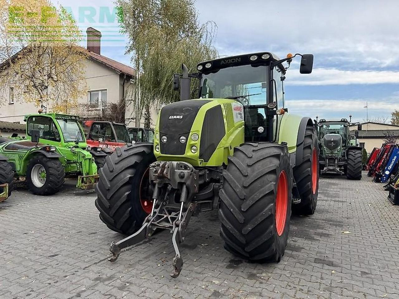 Tracteur agricole CLAAS axion 850 cis