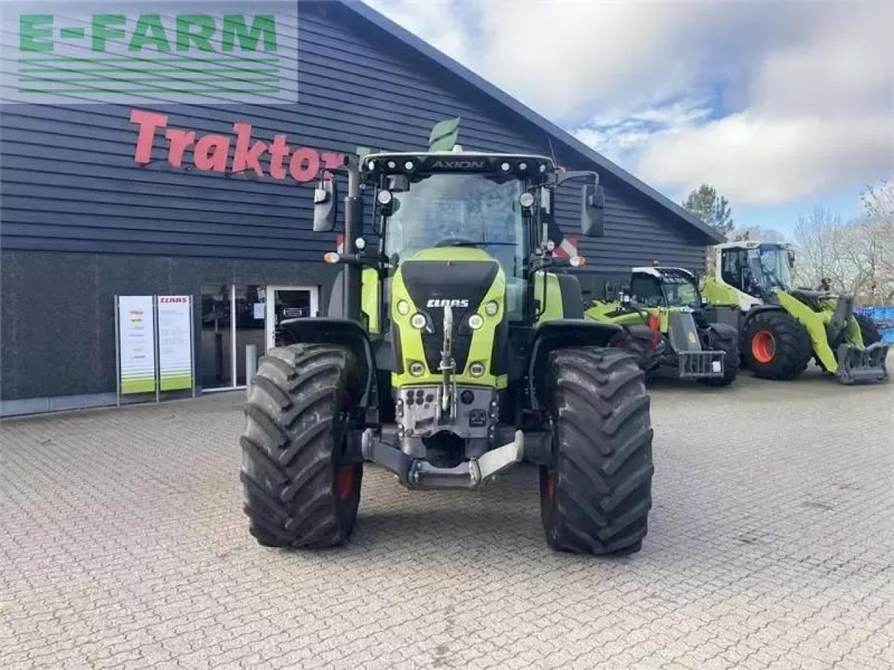 Tracteur agricole CLAAS axion 850 cis+