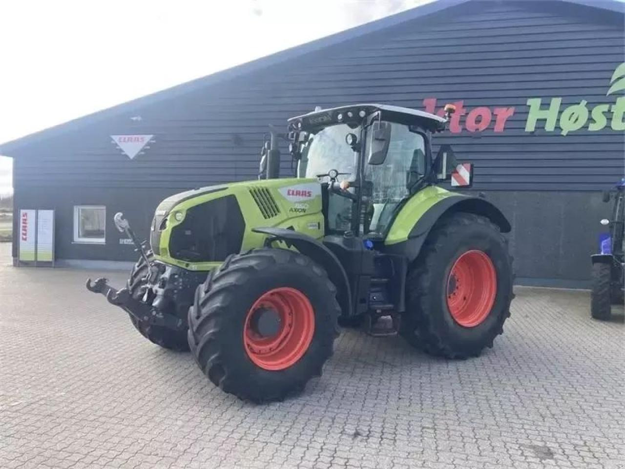 Tracteur agricole CLAAS axion 850 cis+