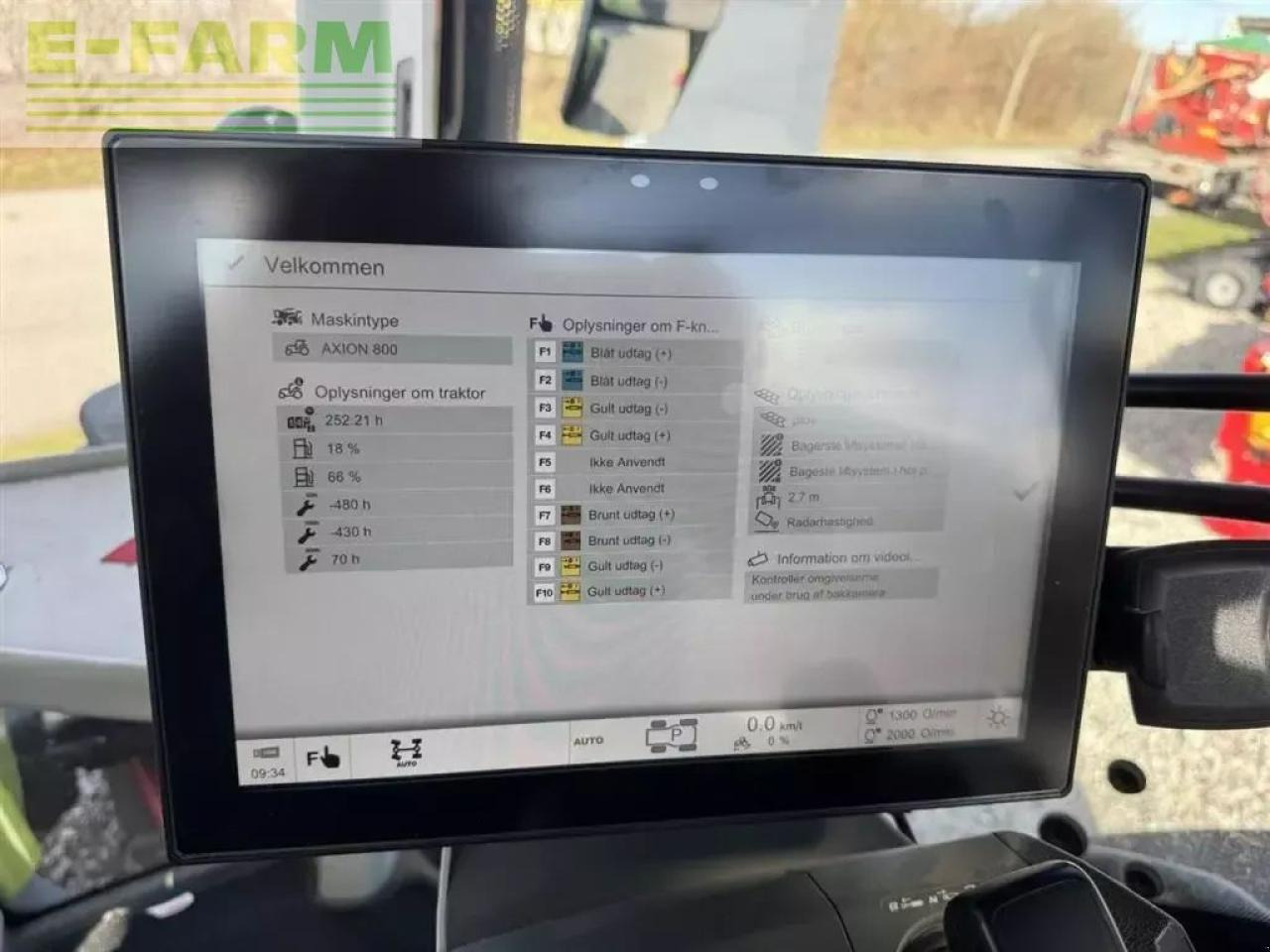 Tracteur agricole CLAAS axion 850 cmatic