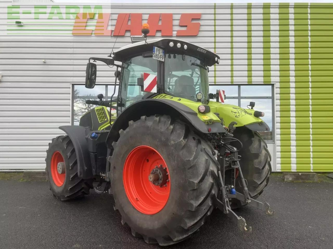 Tracteur agricole CLAAS axion 850 cmatic CMATIC