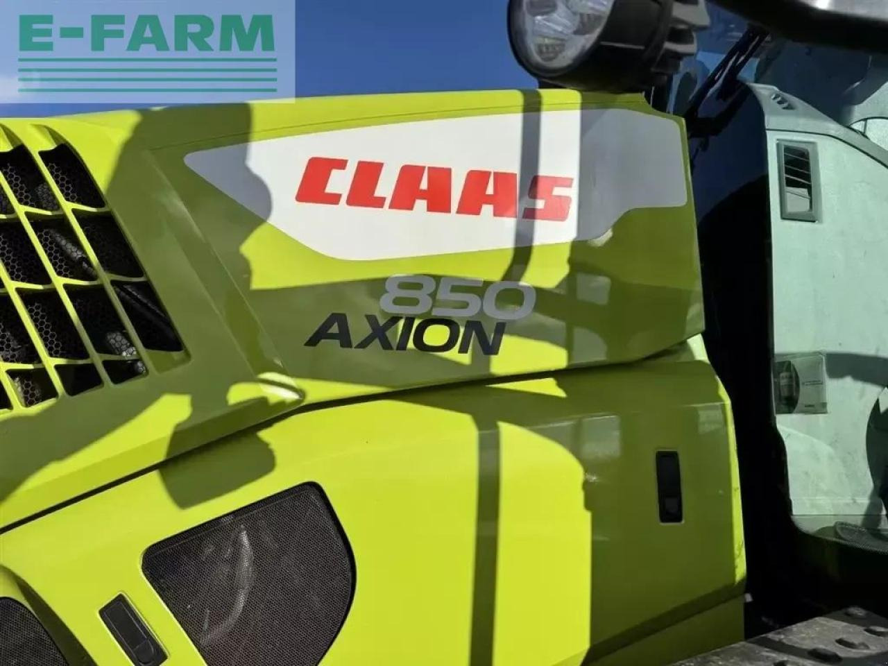 Tracteur agricole CLAAS axion 850 cmatic CMATIC