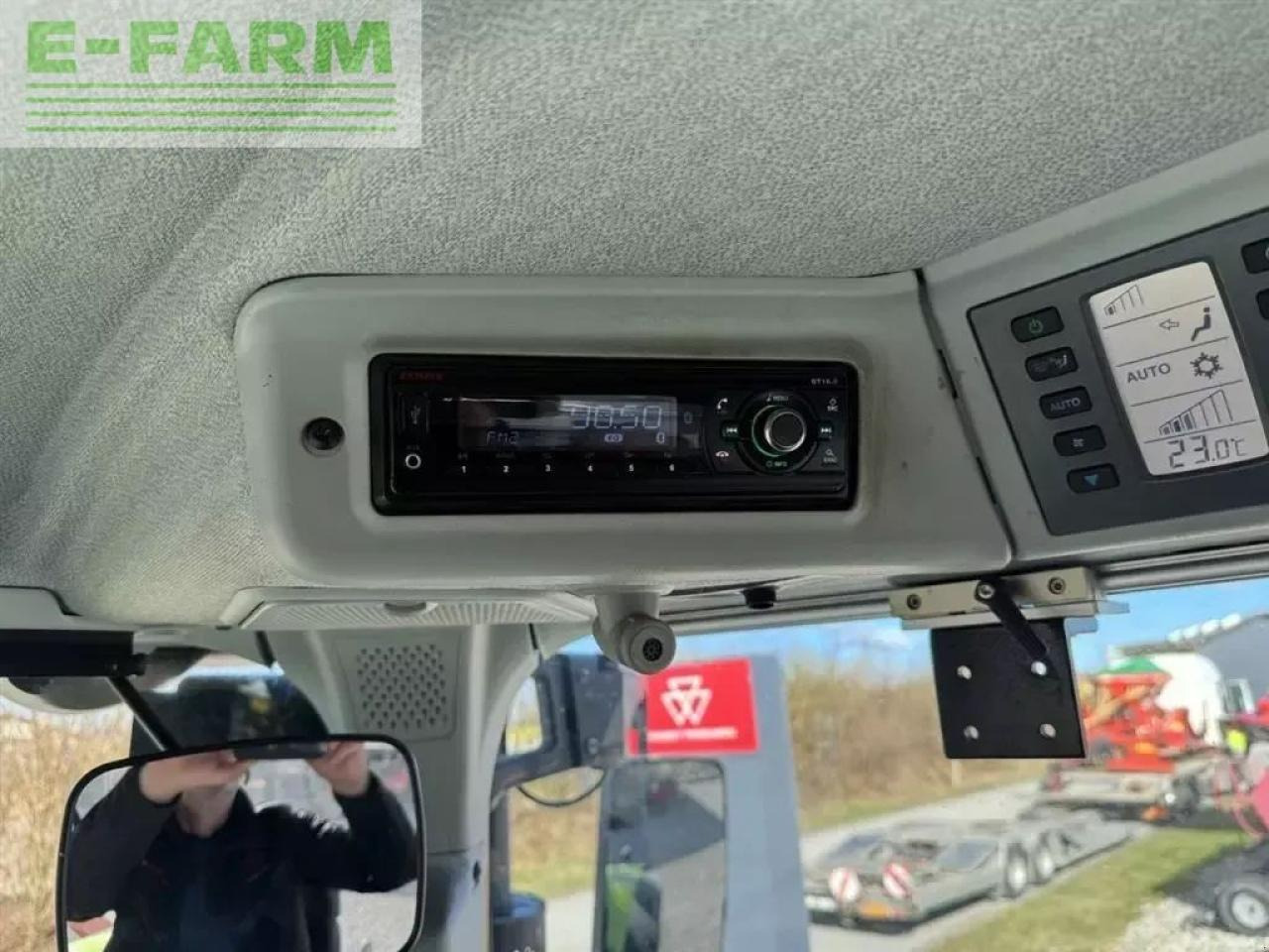 Tracteur agricole CLAAS axion 850 cmatic CMATIC