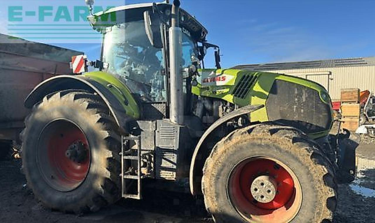 Tracteur agricole CLAAS axion 850 cmatic CMATIC