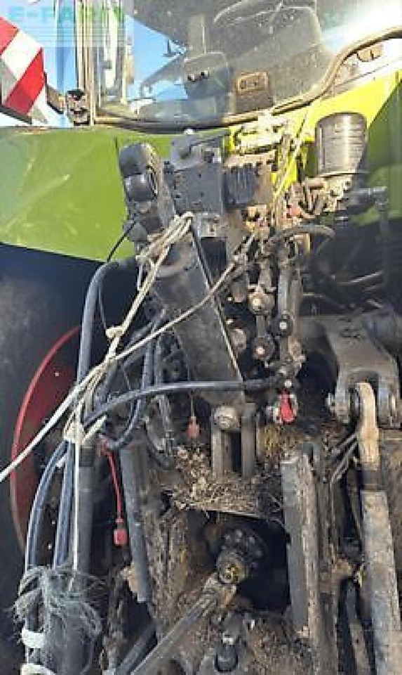 Tracteur agricole CLAAS axion 850 cmatic CMATIC