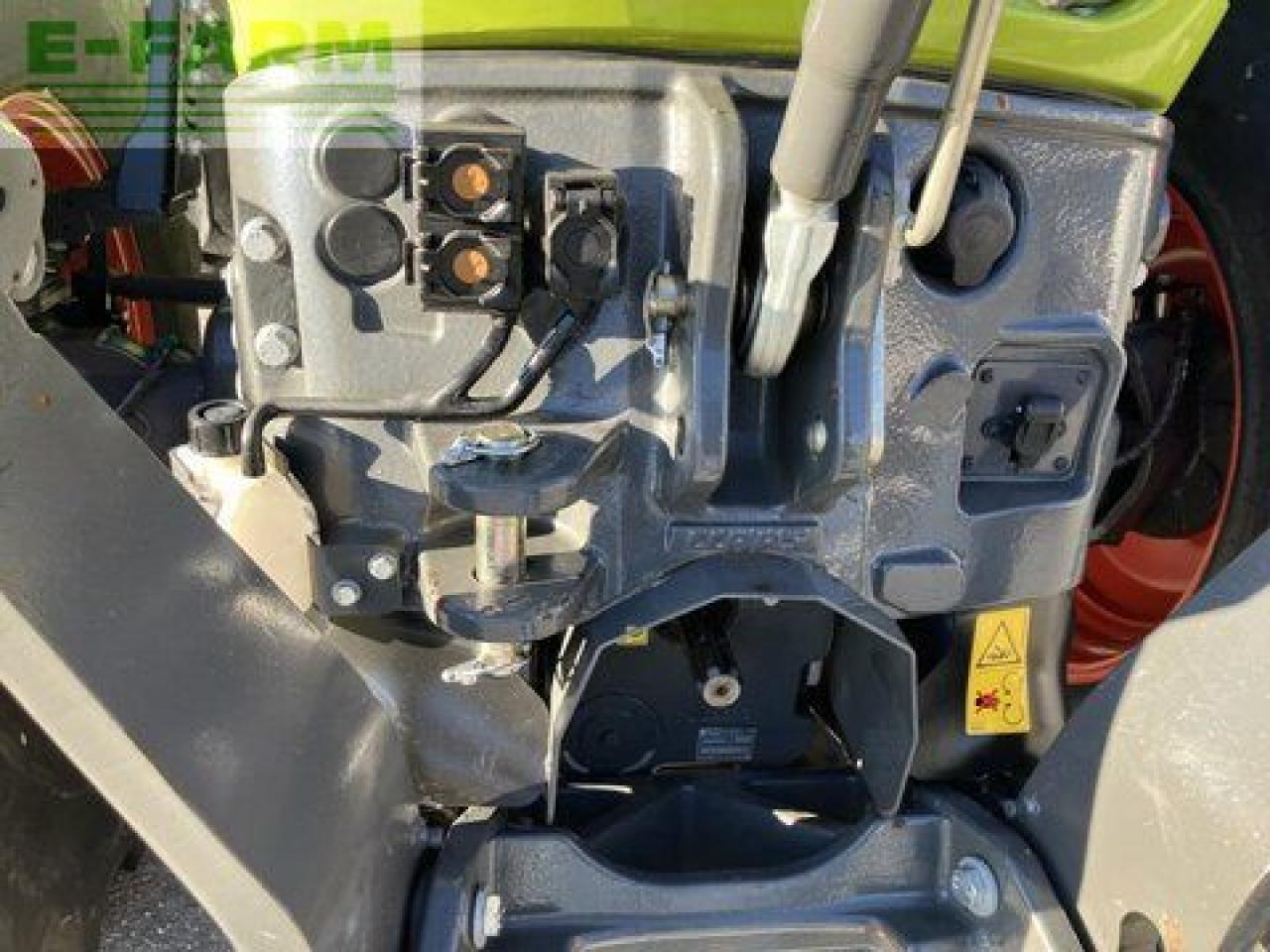 Tracteur agricole CLAAS axion 850 cmatic cebis CMATIC CEBIS