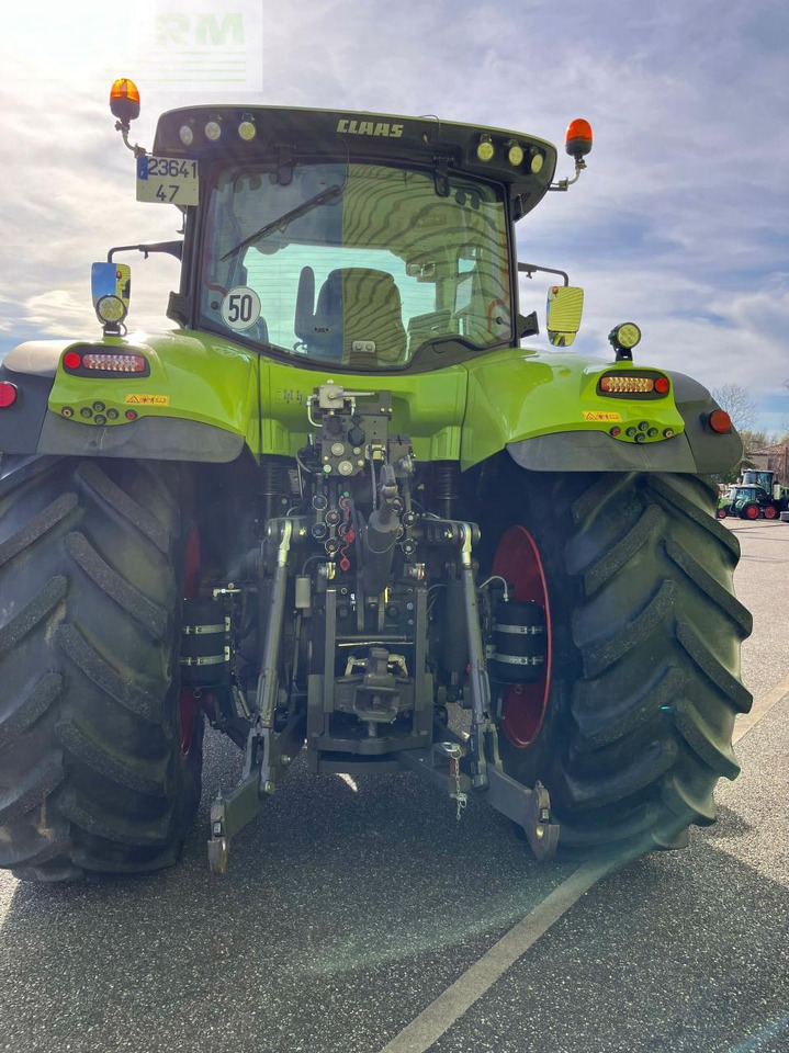 Tracteur agricole CLAAS axion 850 t4f (a40/500)