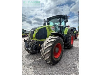 Tracteur agricole CLAAS axion 870
