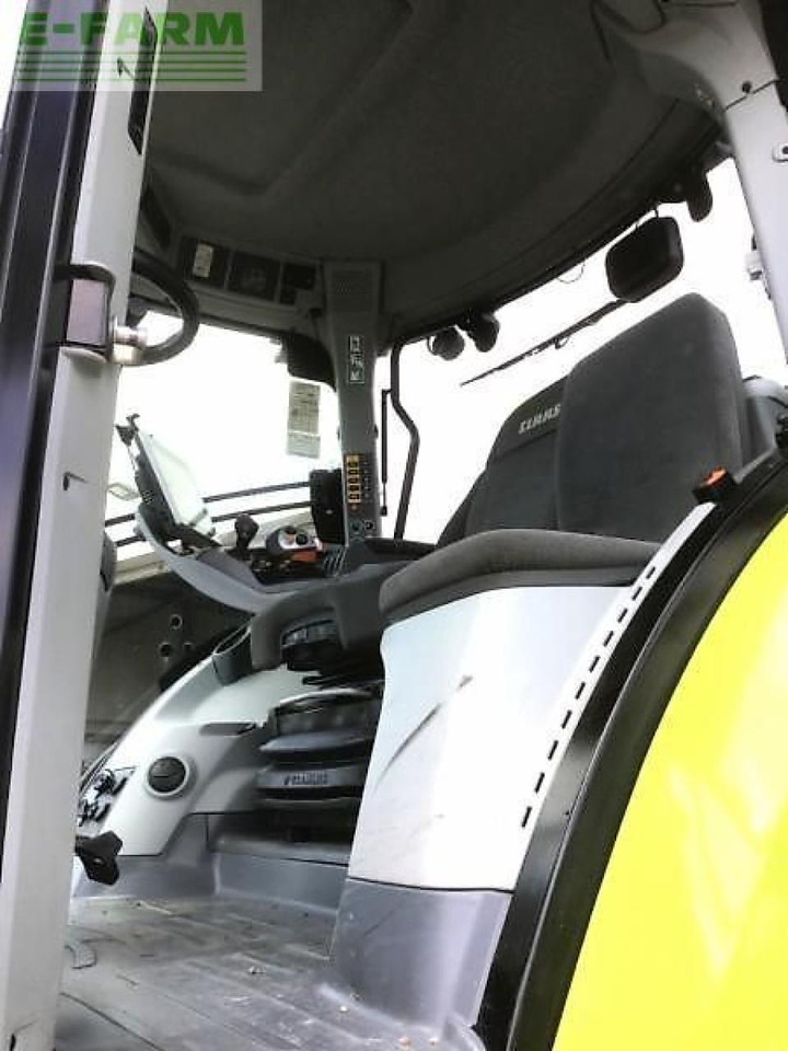 Tracteur agricole CLAAS axion 870