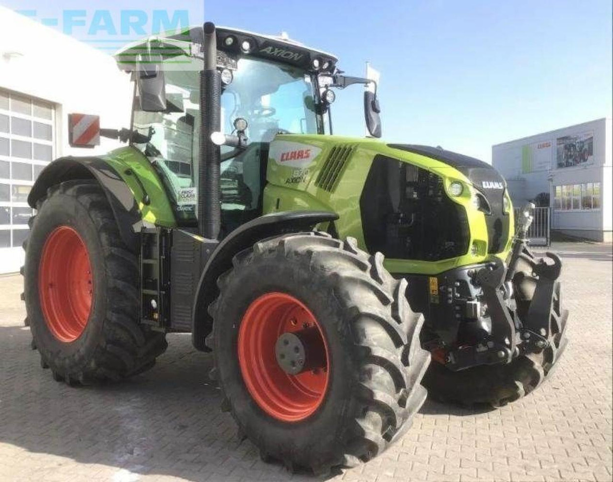 Tracteur agricole CLAAS axion 870