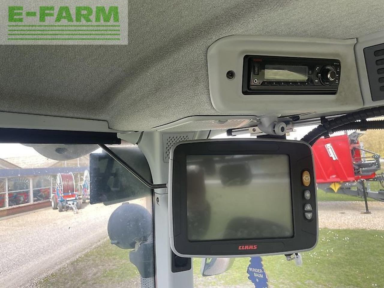Tracteur agricole CLAAS axion 870