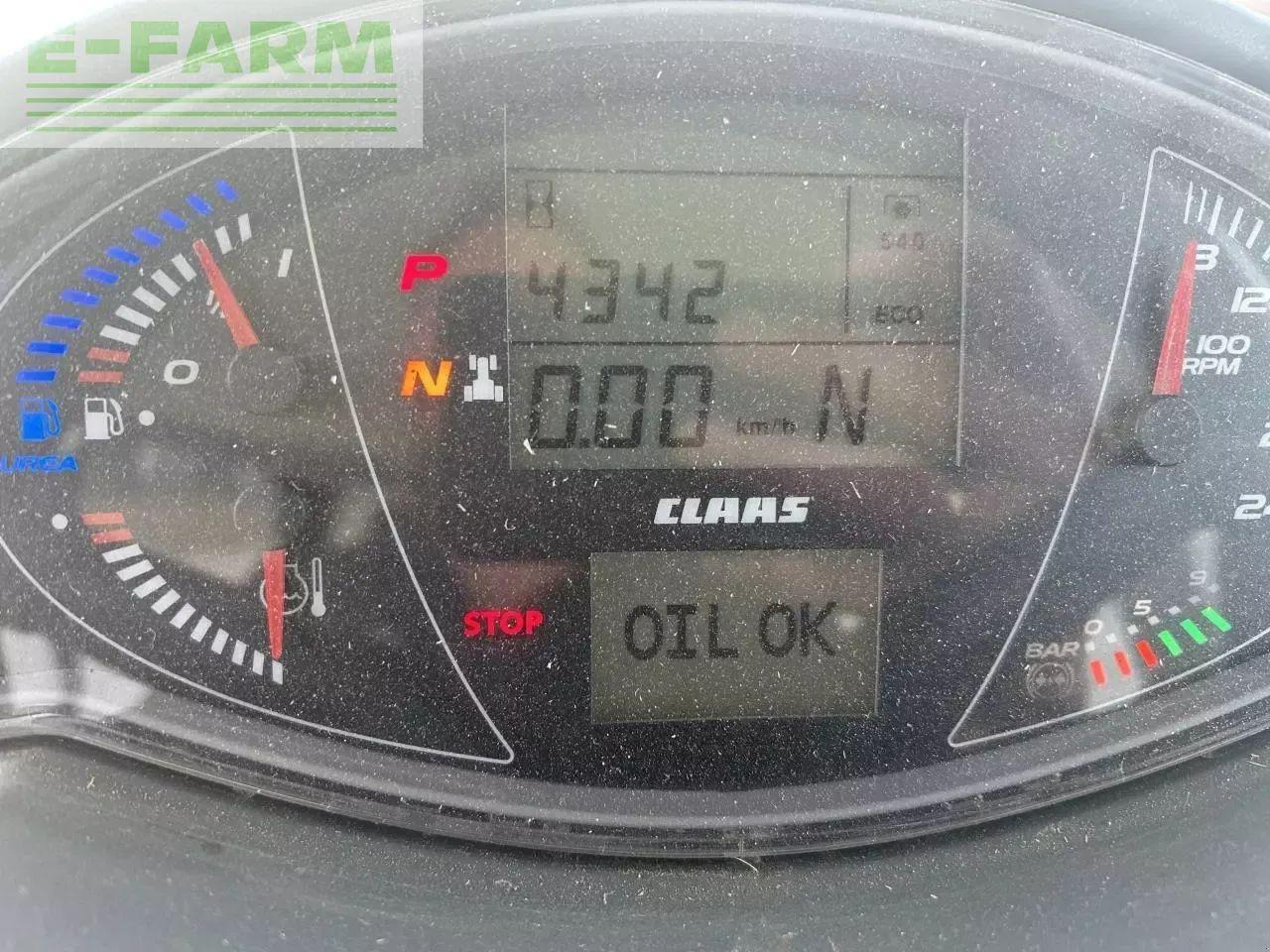 Tracteur agricole CLAAS axion 870