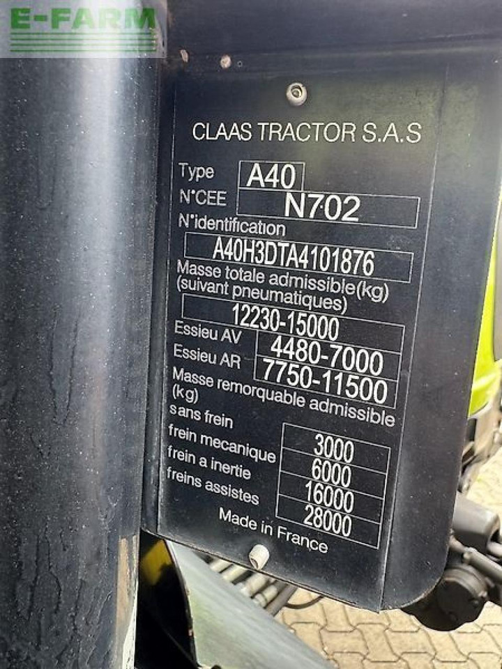 Tracteur agricole CLAAS axion 870